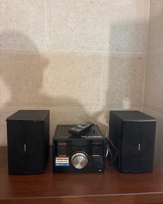 Stereo/radio sharp come nuovo