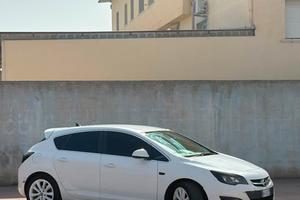 2014 opel astra j 