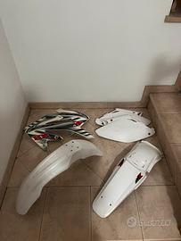 kit plastiche originali graficate hm