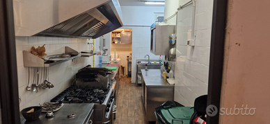 Ristorante completo di tutto