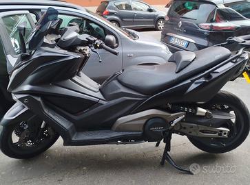 Kymko AK 550 full optional - Scooter 550cc