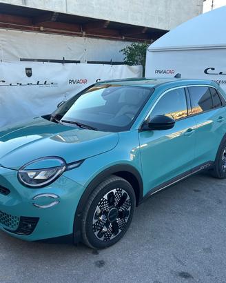 FIAT 600 Hybrid 110 CV DCT MHEV La Prima II
