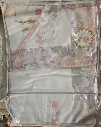 Set Letto Matrimoniale ricamato a mano