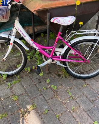 Bici bambina vicini