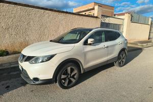 Nissan Qashqai 1.5 dci Tekna 110c

