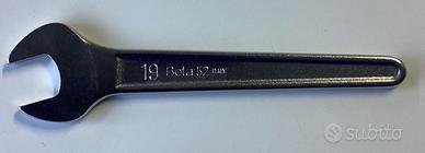 Beta 52 -19 chiave a forchetta semplice cromata
