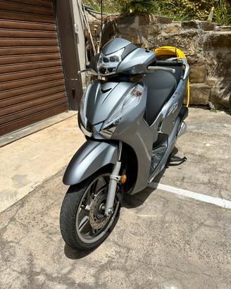 Sh 300