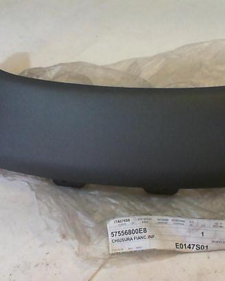 CHIUSURA FIANCATA INFERIORE X9 PIAGGIO 57556800E8