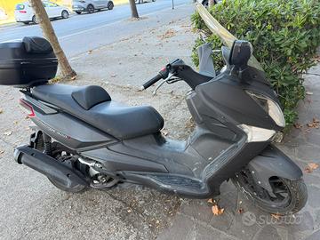 Sym 300