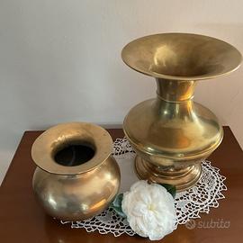 Vasi in ottone