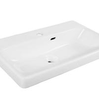 Lavabo e mobiletto a supporto sottostante