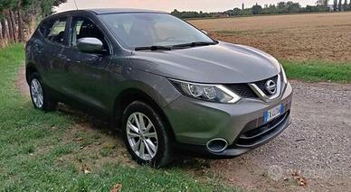Nissan Qashqai 1.5 dCi Visia