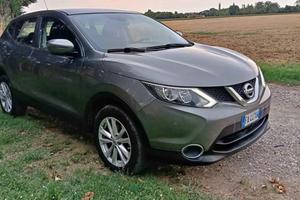 Nissan Qashqai 1.5 dCi Visia