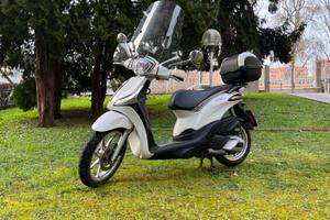 Liberty 125 Bianco '23 11.000 km