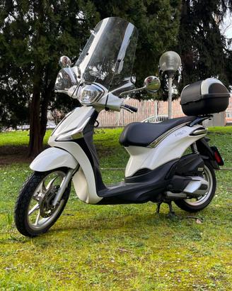 Liberty 125 Bianco '23 11.000 km