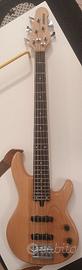 Basso elettrico 5 corde Yamaha
