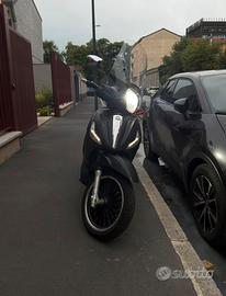 Piaggio Bervely Police 300 2017 ABS-ASR