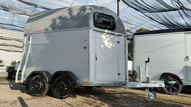 Trailer van trasporto cavalli in alluminio