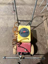 Carrello irroratore  per giardini