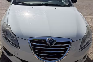Lancia delta 1.6 105 cv 77 kw