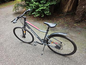Bicicletta Decathlon Riverside 500