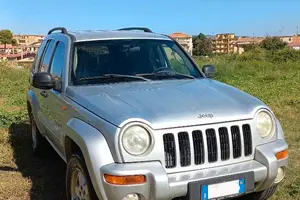 Cherokee 2.8 CRD Limited
