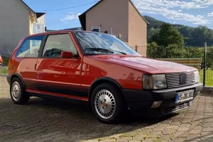 Fiat UNO TURBO