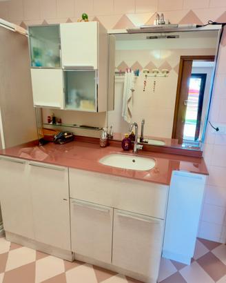 Mobile bagno con specchio - regalasi