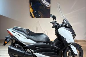 Yamaha X-Max 300
