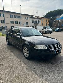 Volkswagen Passat 2003