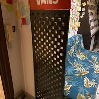 Espositore espositori skate vans negozio abbigliam