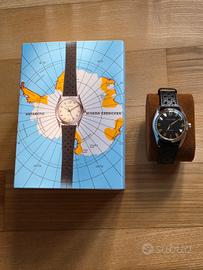 Nivada Antarctic Black & Gold