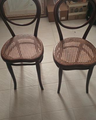 Sedie originali Thonet in faggio curvato 