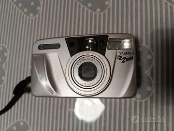 macchina fotografica Kiocera yashica e zoom