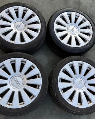 Cerchi in lega usati per Audi A8 modello D3
