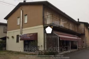 Appartamento Lungavilla [A4321920]