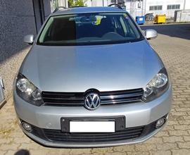 VOLKSWAGEN Golf Variant 1.6 TDI DPF Comfortline