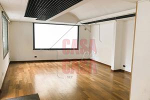 Negozio Vetrinato nel Cuore di Padova