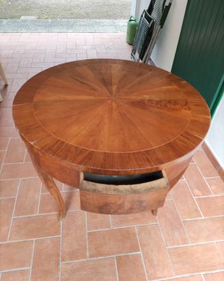 Tavolo antico 800