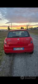 Auto suzuki swift