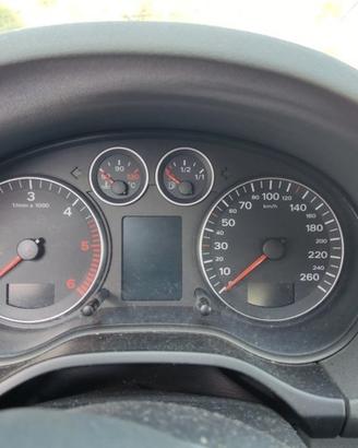 Quadro strumenti AUDI A3 1968cc TDI del 2007
