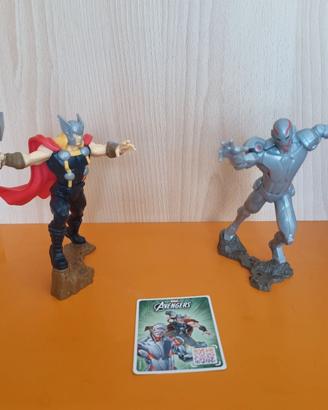 Avengers Thor e Ultron Statuine