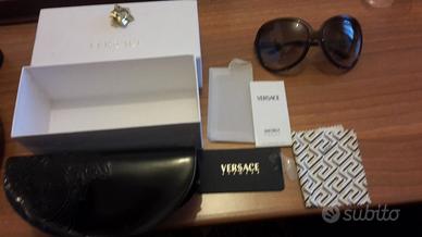 Occhiali originali Versace completi di custodia