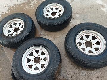 Cerchi originali Nissan patrol GR 15X7J