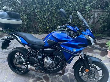 Yamaha tracer 700