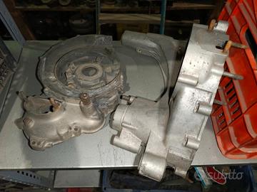 Piaggio coppia di carter vbb1m con valvola buona v