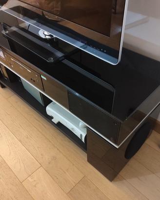 Mobile TV con Home Theater integrato