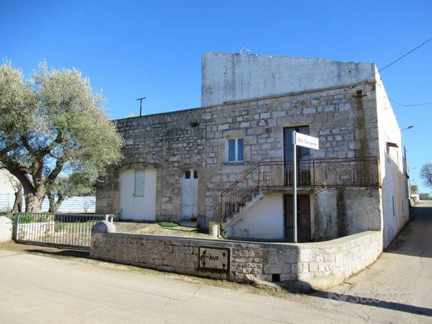 Rustico a Alberobello, 8 locali