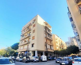 5 VANI ZONA CORSO PISANI/CALATAFIMI