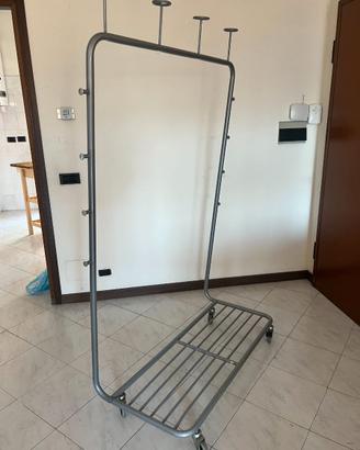 Stender appendiabiti IKEA grigio con ruote